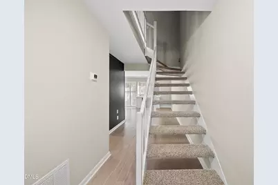 220 Elizabeth Street #Apt A1, Chapel Hill, NC 27514 - Photo 2