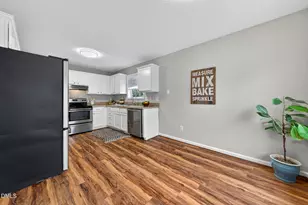 1408 Balfour Downs Cir, Fuquay Varina, NC 27526 - Photo 16