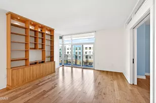 140 W Franklin St, Chapel Hill, NC 27516 - Photo 16