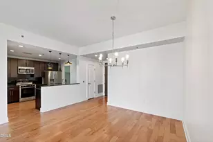 140 W Franklin St, Chapel Hill, NC 27516 - Photo 4