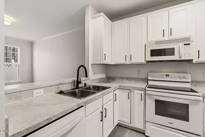 4536 Sugarbend Way, Raleigh, NC 27606 - Photo 22