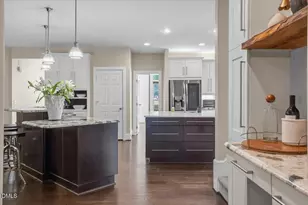 201 Beeston Ct, Cary, NC 27519 - Photo 24