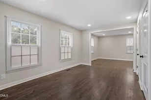 305 E Millbrook Rd, Raleigh, NC 27609 - Photo 14