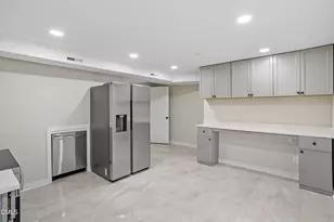 305 E Millbrook Rd, Raleigh, NC 27609 - Photo 30