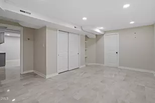 305 E Millbrook Rd, Raleigh, NC 27609 - Photo 32