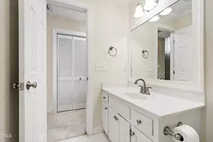 124 Chattel Close, Cary, NC 27518 - Photo 38