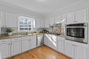 4601 Pemberton Dr, Raleigh, NC 27609 - Photo 24