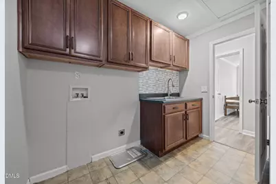 120 Mockingbird Lane, Spring Lake, NC 28390 - Photo 8