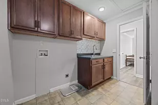 120 Mockingbird Ln, Spring Lake, NC 28390 - Photo 8