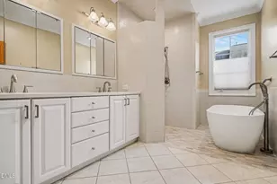 205 Old Franklin Grove Dr, Chapel Hill, NC 27514 - Photo 24