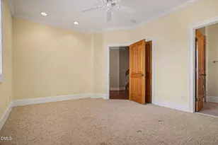 205 Old Franklin Grove Dr, Chapel Hill, NC 27514 - Photo 36