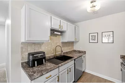 2708 Plainsfield Circle, Raleigh, NC 27610 - Photo 14