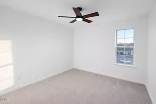 7 Hannah Ct, Durham, NC 27713 - Photo 16