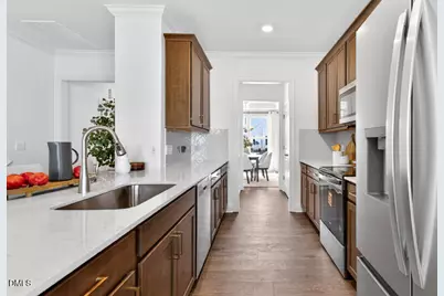 509 Dorset Stream Drive, Fuquay Varina, NC 27526 - Photo 8