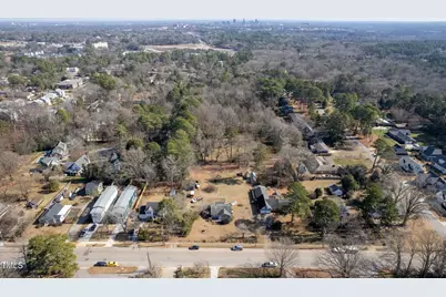 613 Powell Drive, Raleigh, NC 27606 - Photo 10