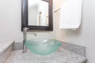 2556 Noble Rd, Raleigh, NC 27608 - Photo 24