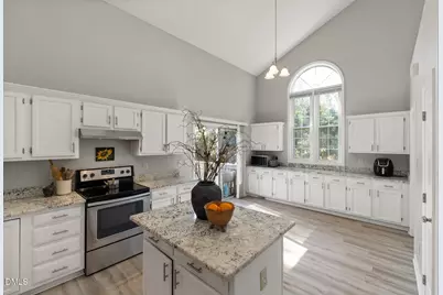 5308 Bentgrass Drive, Raleigh, NC 27610 - Photo 10