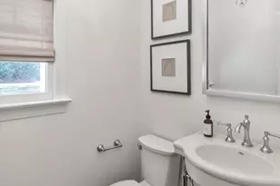 2210 Oxford Rd, Raleigh, NC 27608 - Photo 18