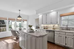 2210 Oxford Rd, Raleigh, NC 27608 - Photo 12