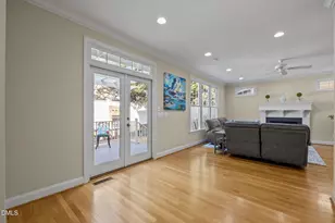 302 Jewell Dr, Chapel Hill, NC 27516 - Photo 20