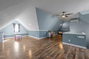 302 Jewell Dr, Chapel Hill, NC 27516 - Photo 36