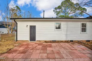 6613 Wesleyan Ct, Fayetteville, NC 28311 - Photo 32