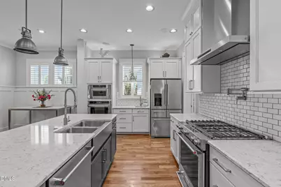 113 Splendid Oak Court, Holly Springs, NC 27540 - Photo 8