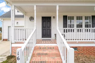 16 Saddle Ridge Dr, Willow Springs, NC 27592 - Photo 4