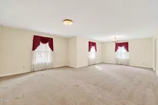 808 Chestnut Dr, Smithfield, NC 27577 - Photo 18