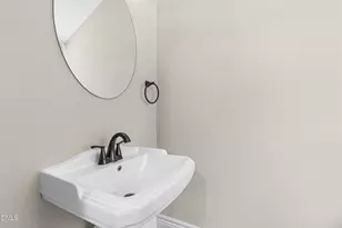 1902 Glenwood Ave, Raleigh, NC 27608 - Photo 50