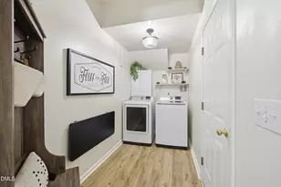 701 Red Top Hills Ct, Cary, NC 27513 - Photo 18