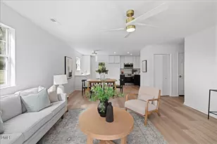 809 Felicia St, Durham, NC 27704 - Photo 4