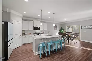 7804 Charters End St, Willow Springs, NC 27592 - Photo 8