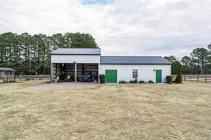 921 Tilghman Rd, Dunn, NC 28334 - Photo 4