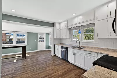 308 E E Street, Erwin, NC 28339 - Photo 12