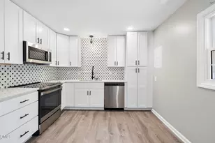 2910 Driftwood Dr, Durham, NC 27707 - Photo 8