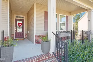 428 Holly Blossom Dr Dr, Durham, NC 27703 - Photo 4