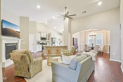 428 Holly Blossom Dr Drive, Durham, NC 27703 - Photo 8