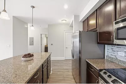 222 Glenwood Avenue #709, Raleigh, NC 27603 - Photo 8