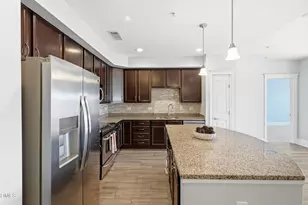 222 Glenwood Ave, Raleigh, NC 27603 - Photo 2