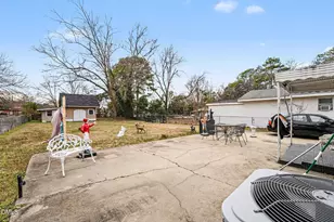 702 3rd St, Goldsboro, NC 27534 - Photo 16