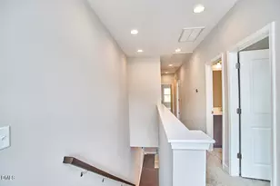 189 Manordale Dr, Chapel Hill, NC 27517 - Photo 12