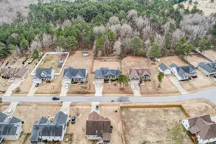 142 Coral Ridge Dr, Clayton, NC 27520 - Photo 12