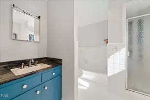 513 W Glendale St, Siler City, NC 27344 - Photo 36