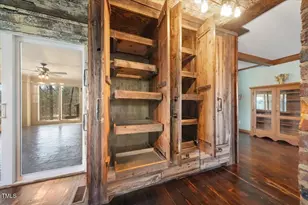 513 W Glendale St, Siler City, NC 27344 - Photo 16