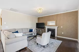 1208 Farm Leaf Dr, Durham, NC 27703 - Photo 14