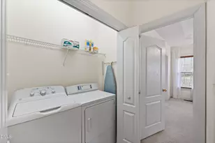 124 Braid Ct, Raleigh, NC 27603 - Photo 10