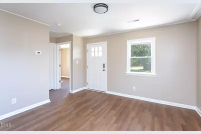 209 N Washington Avenue, Dunn, NC 28334 - Photo 6