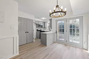 4705 Blue Bird Ct, Raleigh, NC 27606 - Photo 12