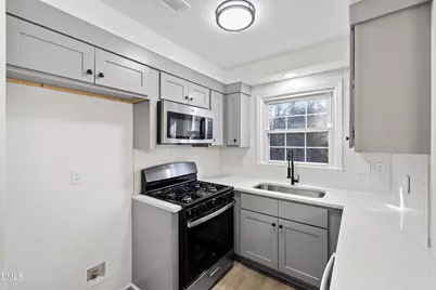 4705 Blue Bird Court #E, Raleigh, NC 27606 - Photo 10